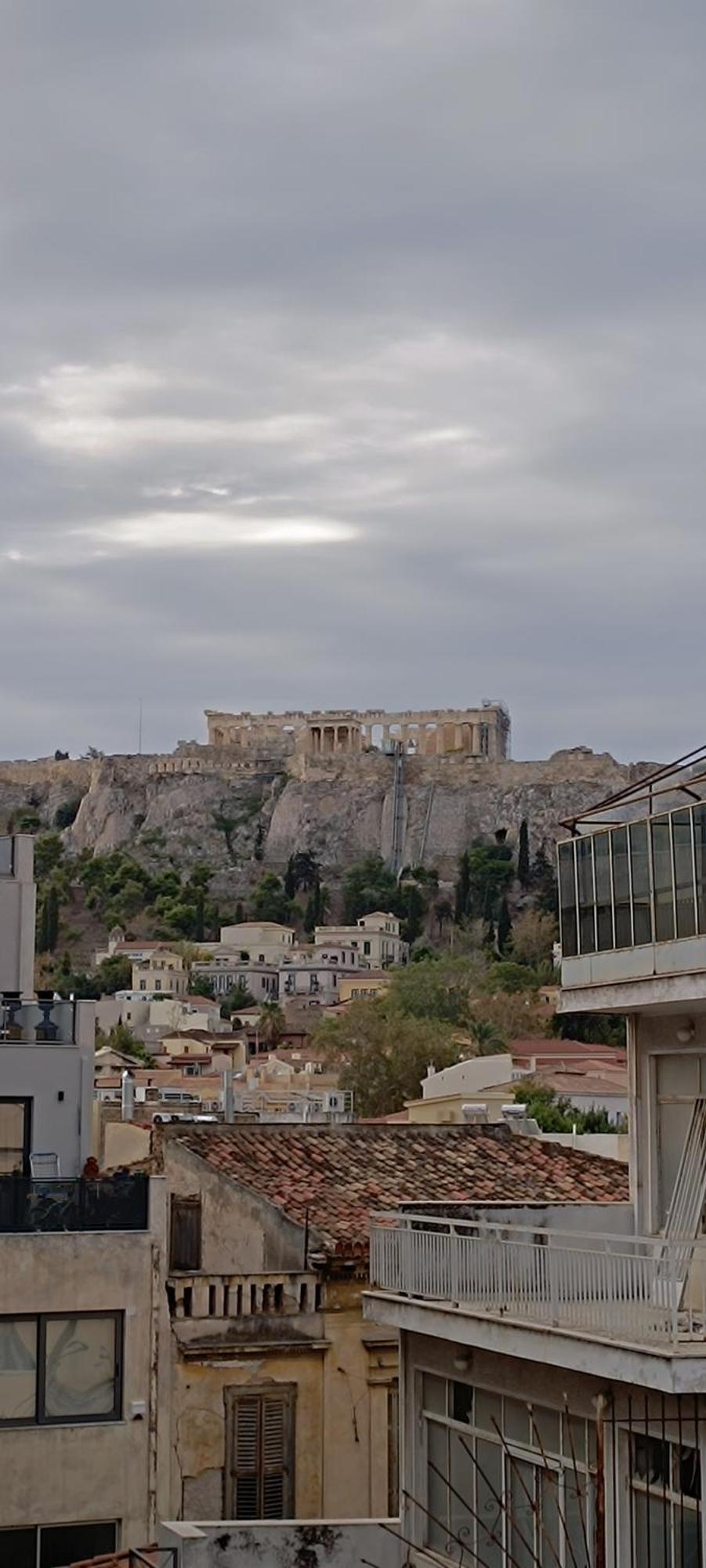 Eternal Acropolis Suites Atina Dış mekan fotoğraf